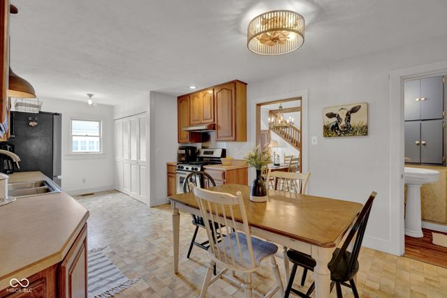 247 W Mechanic Street, Bloomfield, IN 47424