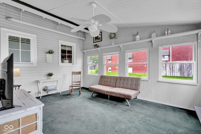 247 W Mechanic Street, Bloomfield, IN 47424