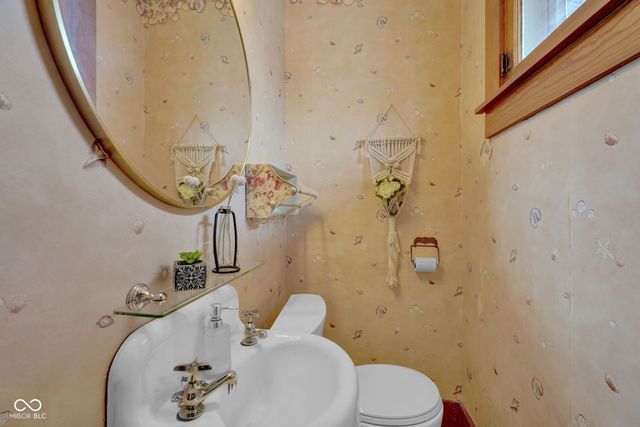 247 W Mechanic Street, Bloomfield, IN 47424