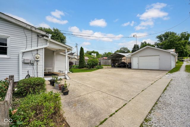 247 W Mechanic Street, Bloomfield, IN 47424