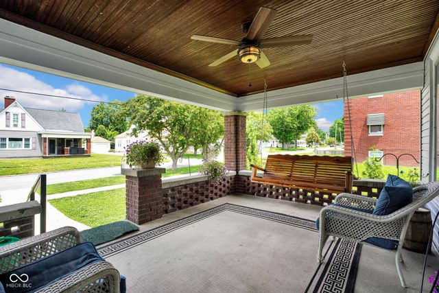 247 W Mechanic Street, Bloomfield, IN 47424