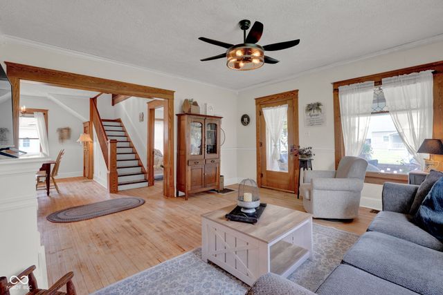 247 W Mechanic Street, Bloomfield, IN 47424