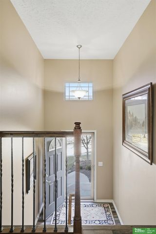 6725 S 191st Avenue, Omaha, NE 68135