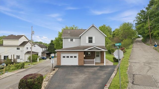 470 Reidmore Rd, Connellsville, PA 15425