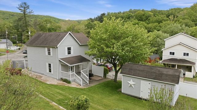 470 Reidmore Rd, Connellsville, PA 15425