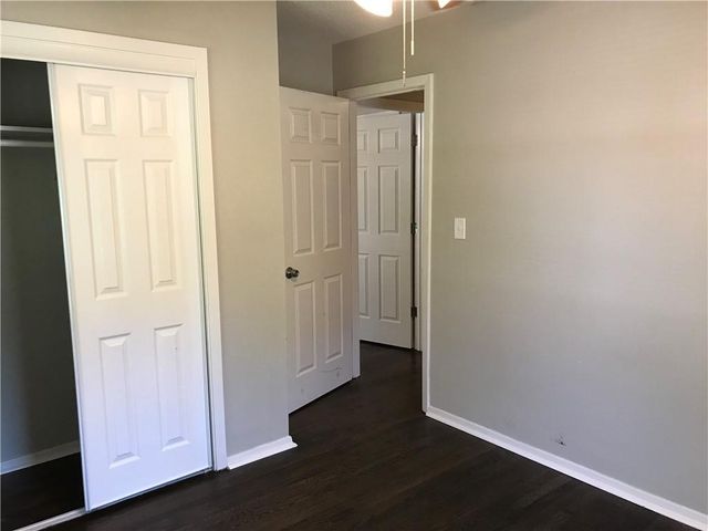 11314 E Thompson Street, Independence, MO 64054