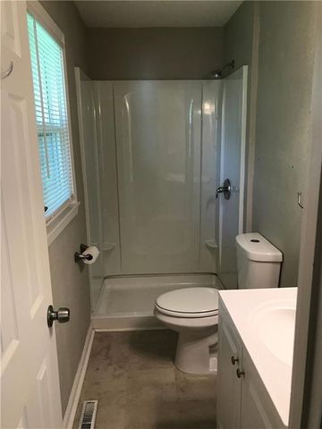 11314 E Thompson Street, Independence, MO 64054