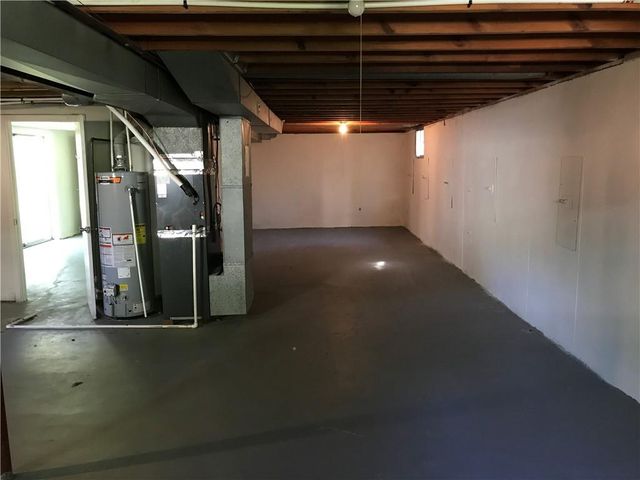 11314 E Thompson Street, Independence, MO 64054