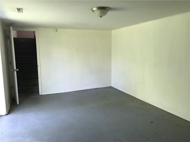 11314 E Thompson Street, Independence, MO 64054