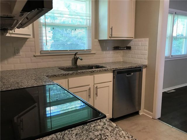 11314 E Thompson Street, Independence, MO 64054