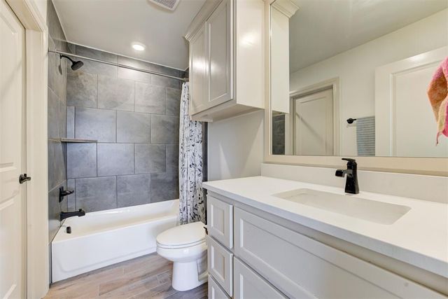 9200 Lupine Road, Yukon, OK 73099