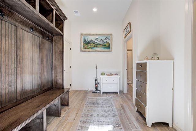 9200 Lupine Road, Yukon, OK 73099