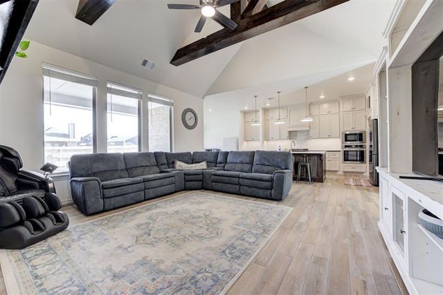 9200 Lupine Road, Yukon, OK 73099