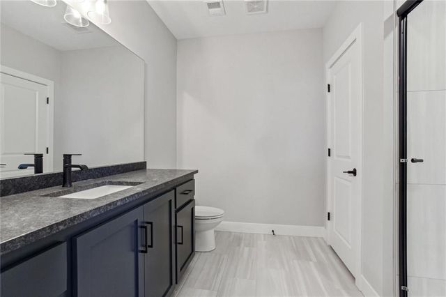 17008 W 172nd Ter Street, Olathe, KS 66062