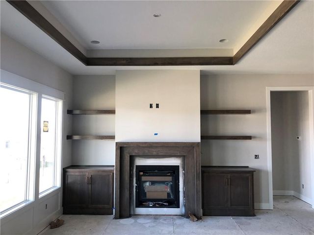 17008 W 172nd Ter Street, Olathe, KS 66062