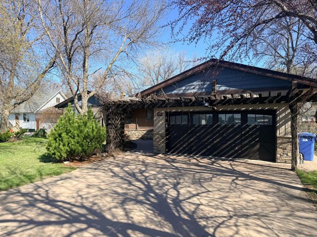 228 1st Street S, Sabin, MN 56580