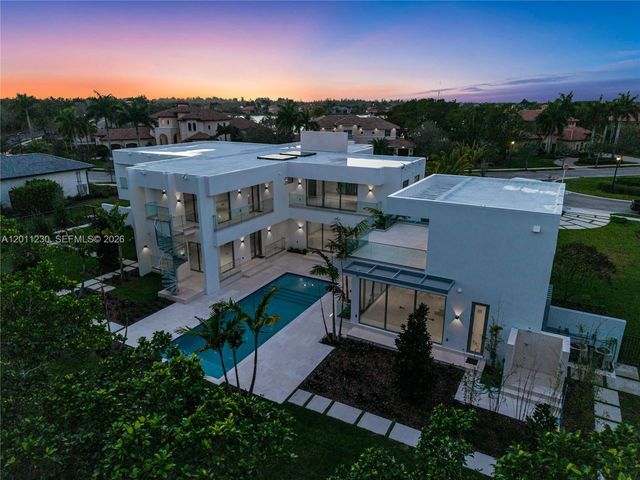 3280 Lake Ridge Lane, Weston, FL 33332