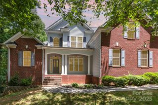 6655 Maple Spring Court, Denver, NC 28037