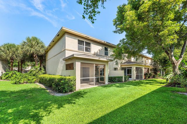 331 Spruce Street, Boynton Beach, FL 33426