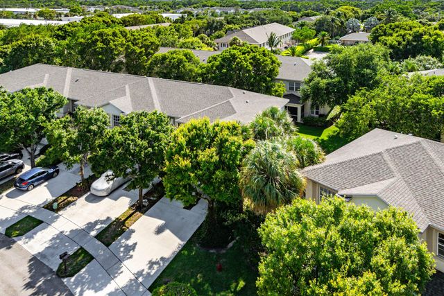 331 Spruce Street, Boynton Beach, FL 33426