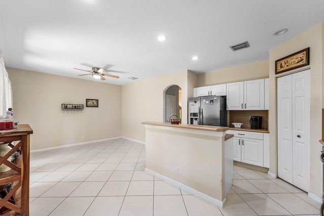 331 Spruce Street, Boynton Beach, FL 33426