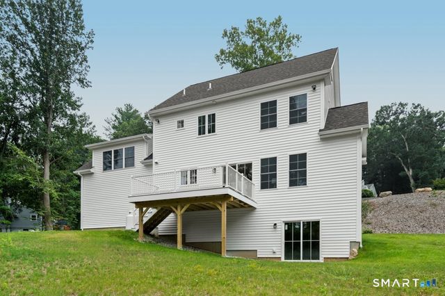 9 Beechwood Drive, Newtown, CT 06482