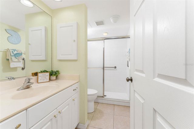 9600 FIDDLERS GREEN CIRCLE 109, Rotonda West, FL 33947