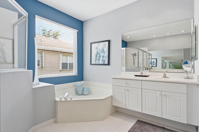 1332 Beacon Circle, Wellington, FL 33414