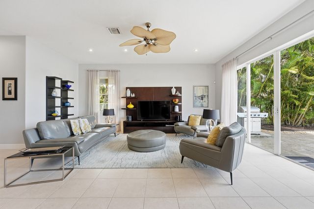 1332 Beacon Circle, Wellington, FL 33414