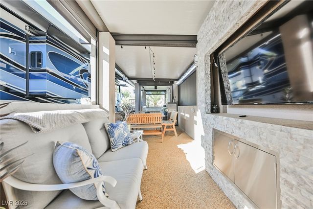 8175 Arville Street 348, Las Vegas, NV 89139