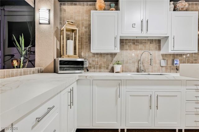 8175 Arville Street 348, Las Vegas, NV 89139