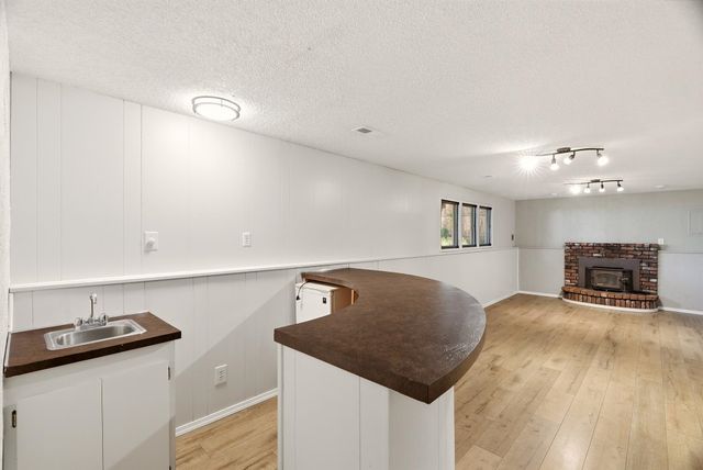 2205 E 49th Ave, Spokane, WA 99223