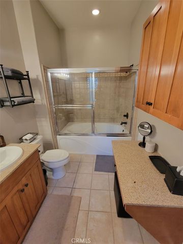 27831 Rainbow, Lake Arrowhead, CA 92352