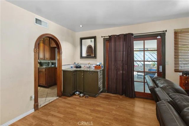 726 W Hacienda, Corona, CA 92882