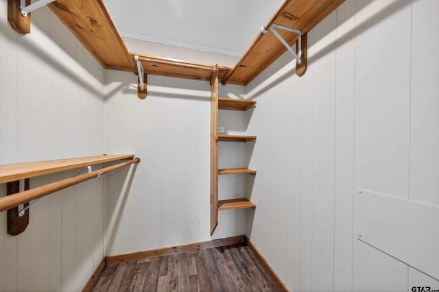 404 Rogers Ave, Henderson, TX 75654