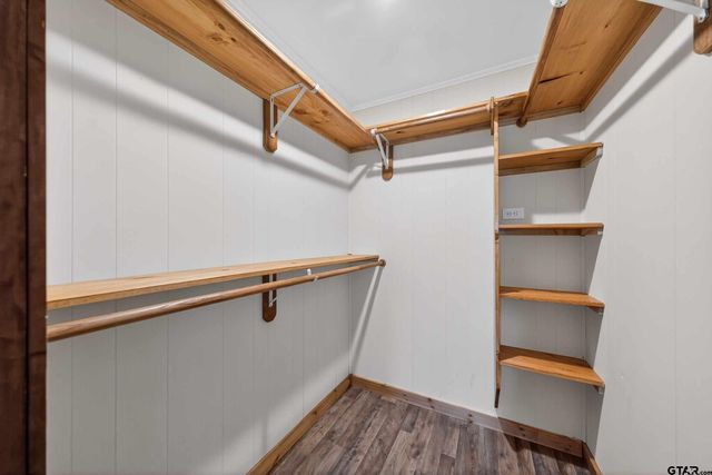 404 Rogers Ave, Henderson, TX 75654