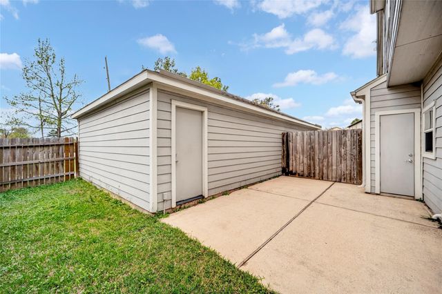 23613 Twisting Falls Drive, Spring, TX 77373