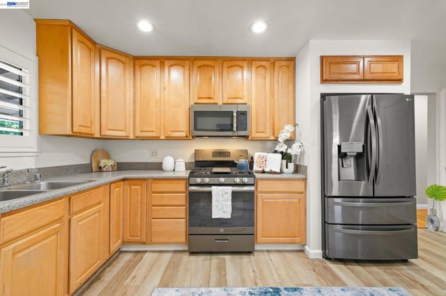 1435 Bouret Dr, San Jose, CA 95118