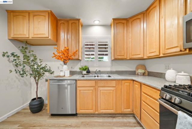 1435 Bouret Dr, San Jose, CA 95118