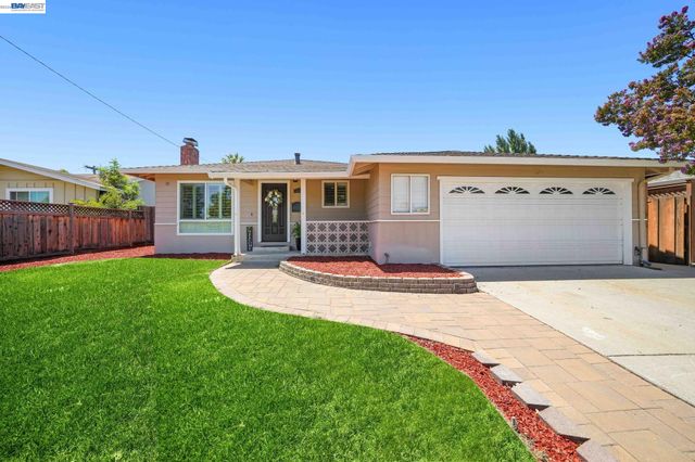 1435 Bouret Dr, San Jose, CA 95118