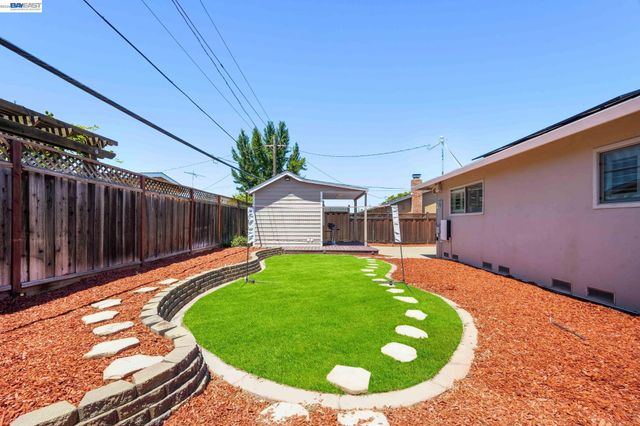 1435 Bouret Dr, San Jose, CA 95118