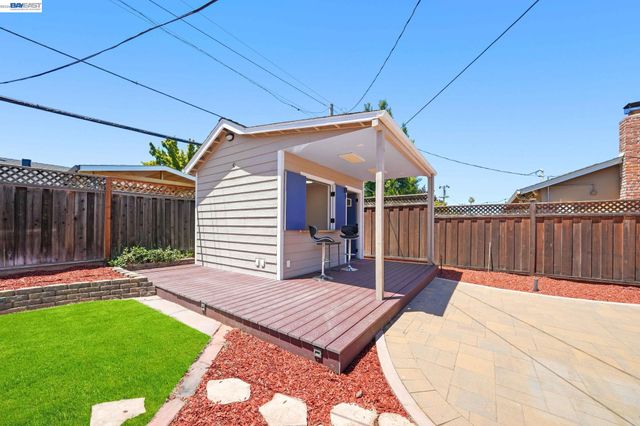 1435 Bouret Dr, San Jose, CA 95118