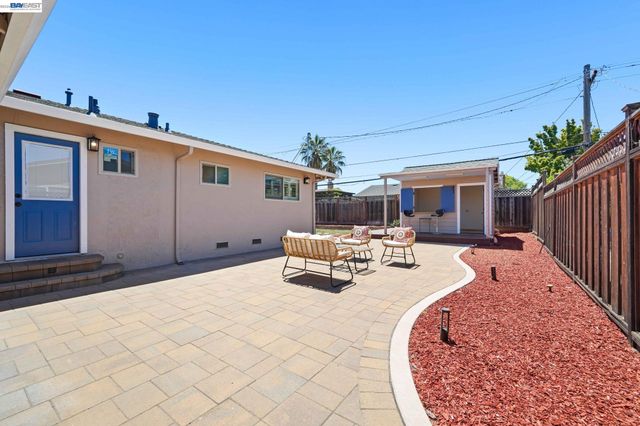 1435 Bouret Dr, San Jose, CA 95118