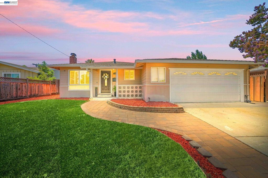 1435 Bouret Dr, San Jose, CA 95118