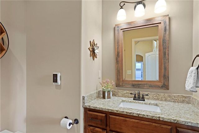 9702 Shady Bend Circle, Lenexa, KS 66227