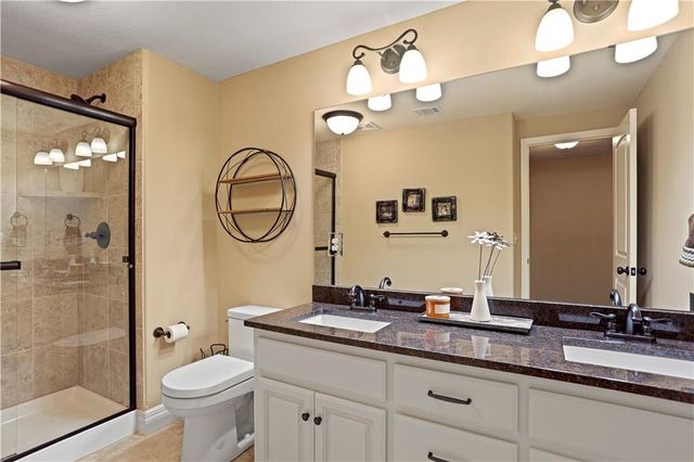 9702 Shady Bend Circle, Lenexa, KS 66227