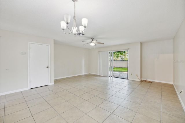 2748 CANDLEWOOD COURT, Apopka, FL 32703