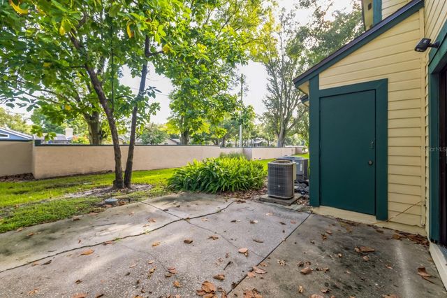 2748 CANDLEWOOD COURT, Apopka, FL 32703