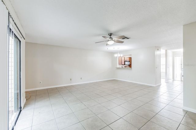 2748 CANDLEWOOD COURT, Apopka, FL 32703