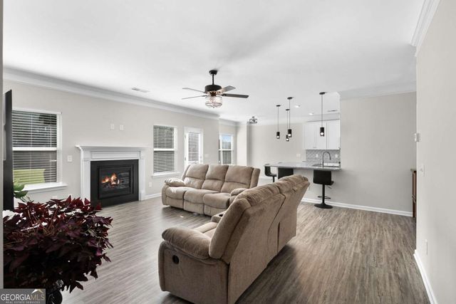 269 Crown Pointe Drive, Dawsonville, GA 30534
